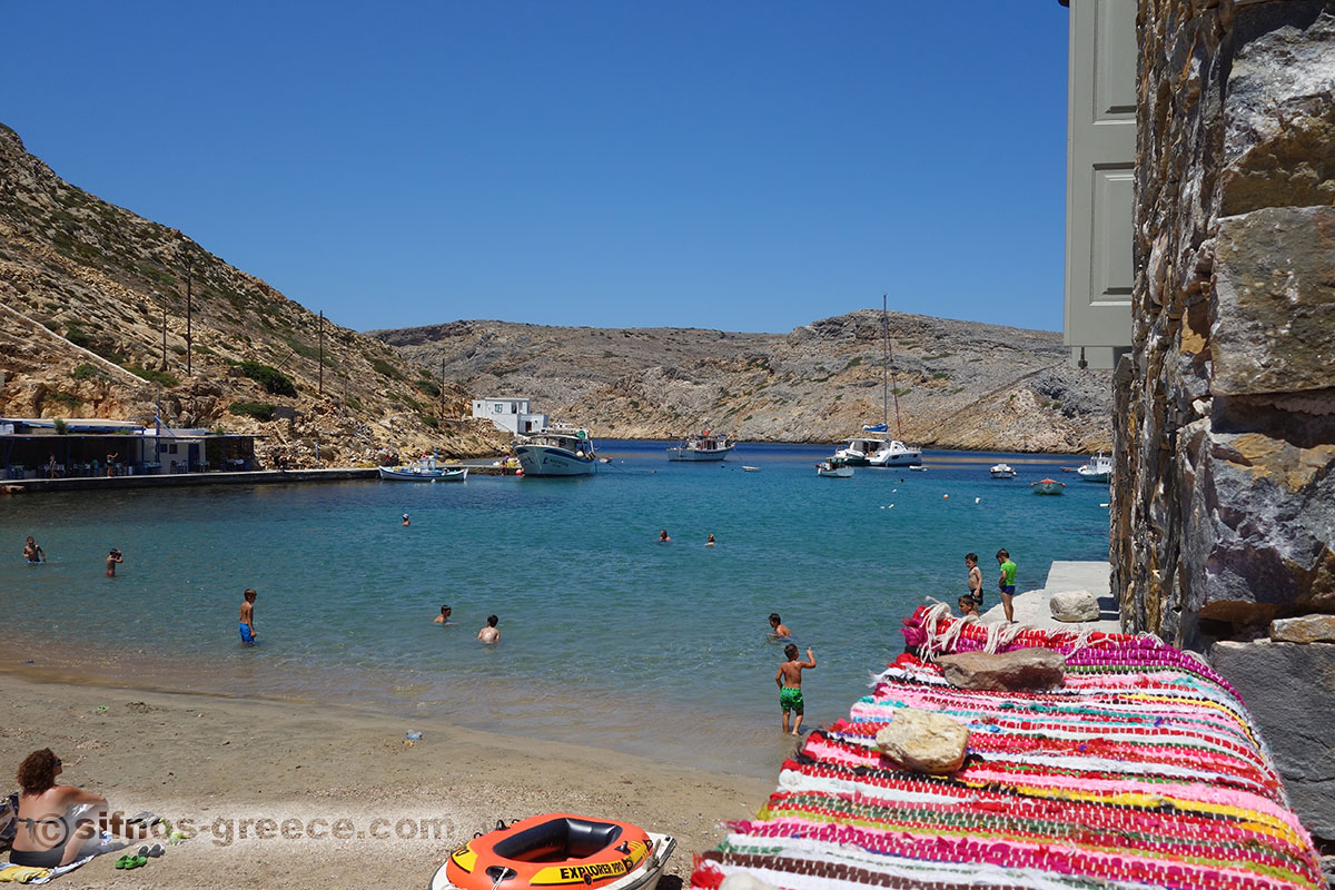 Der Sandstrand von Cheronissos