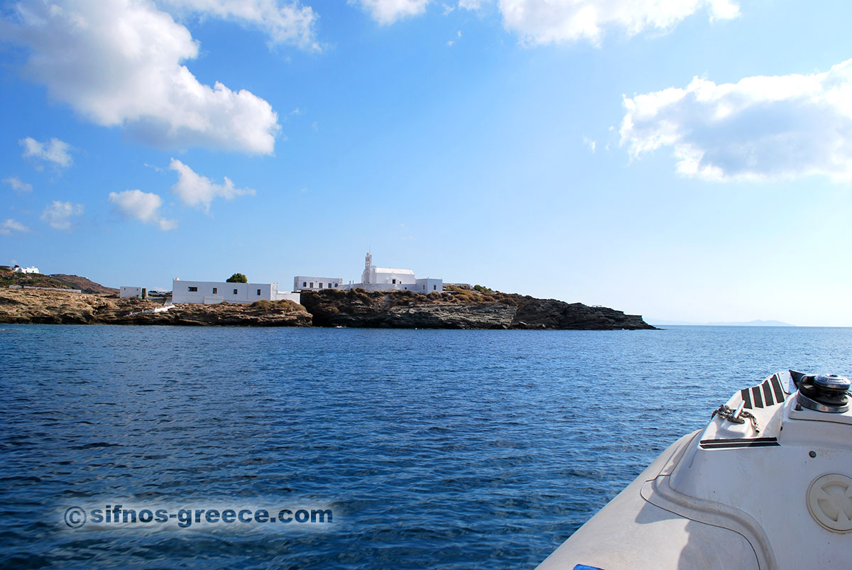Eine Fahrt mit dem Boot in Sifnos